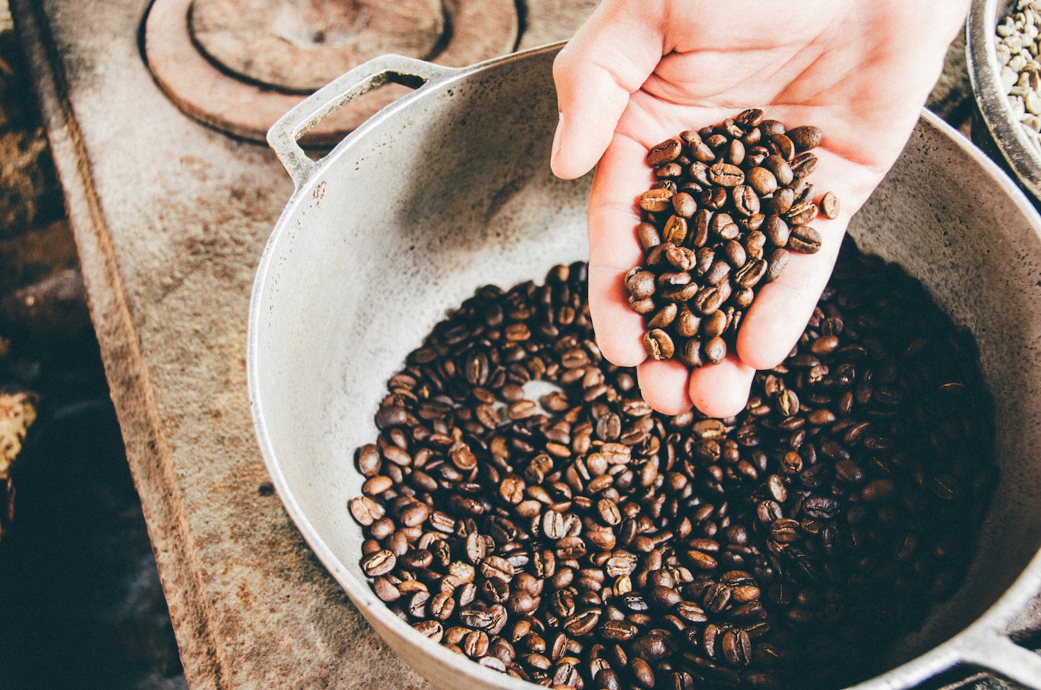 Espresso Roast vs. Filter Roast: What's the Difference?